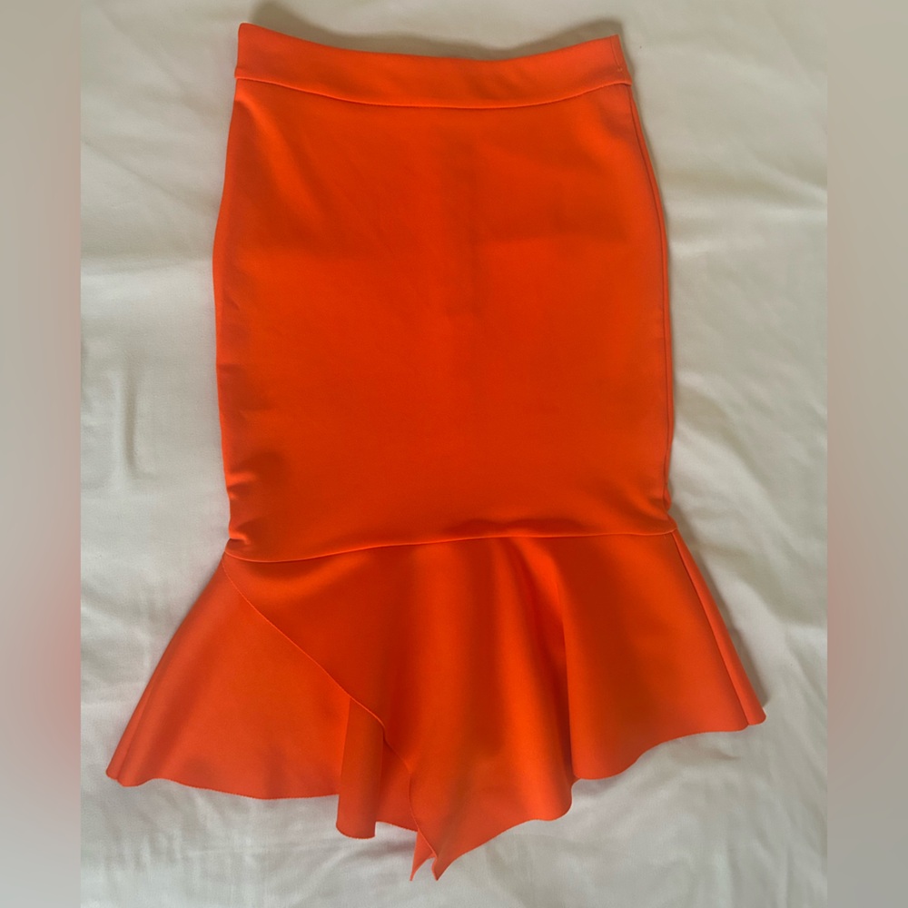 Elegant Orange Women's Skirt
